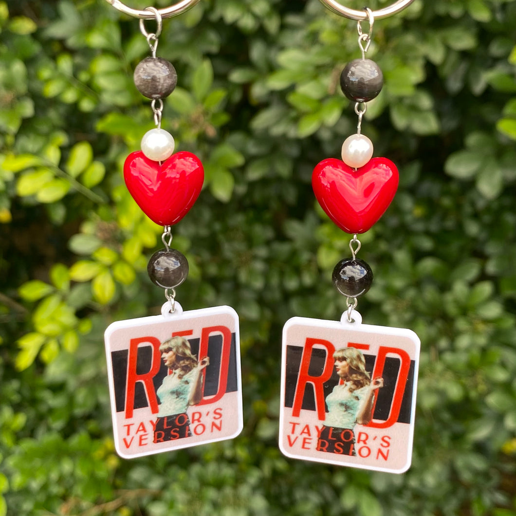 Taylor Swift Keyrings (Red)