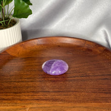 Load image into Gallery viewer, Amethyst Palm Stones
