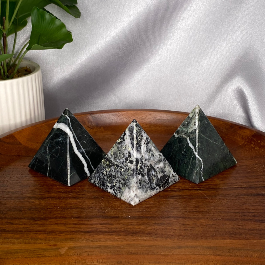 Small Black Onyx Pyramids