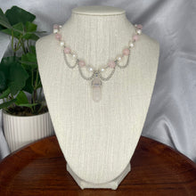 Load image into Gallery viewer, Rose Quartz &amp; Freshwater Pearl Necklace
