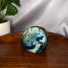 Load image into Gallery viewer, Labradorite Free Forms
