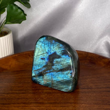 Load image into Gallery viewer, Labradorite Free Forms
