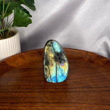 Load image into Gallery viewer, Labradorite Free Forms
