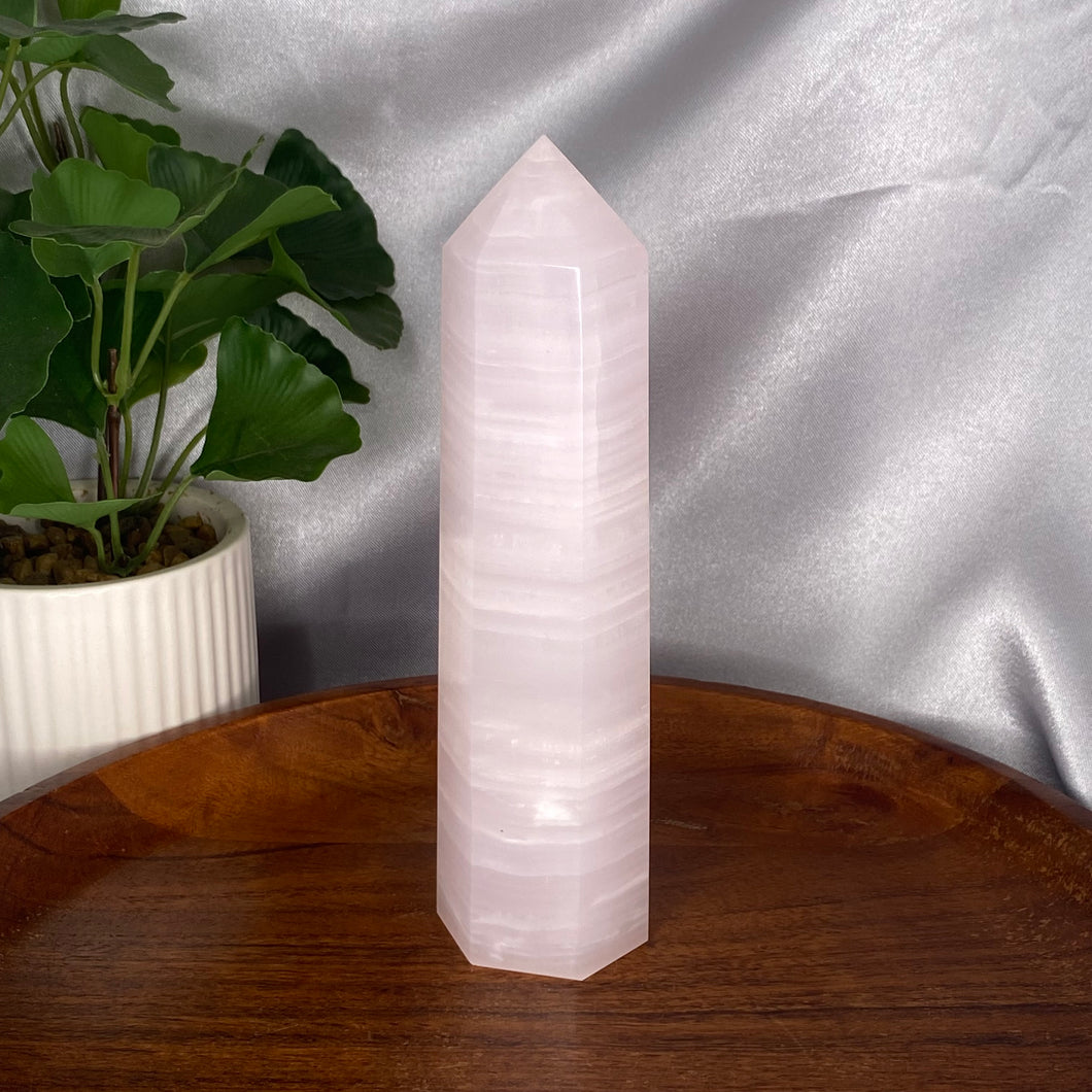 Mangano Calcite XL Tower