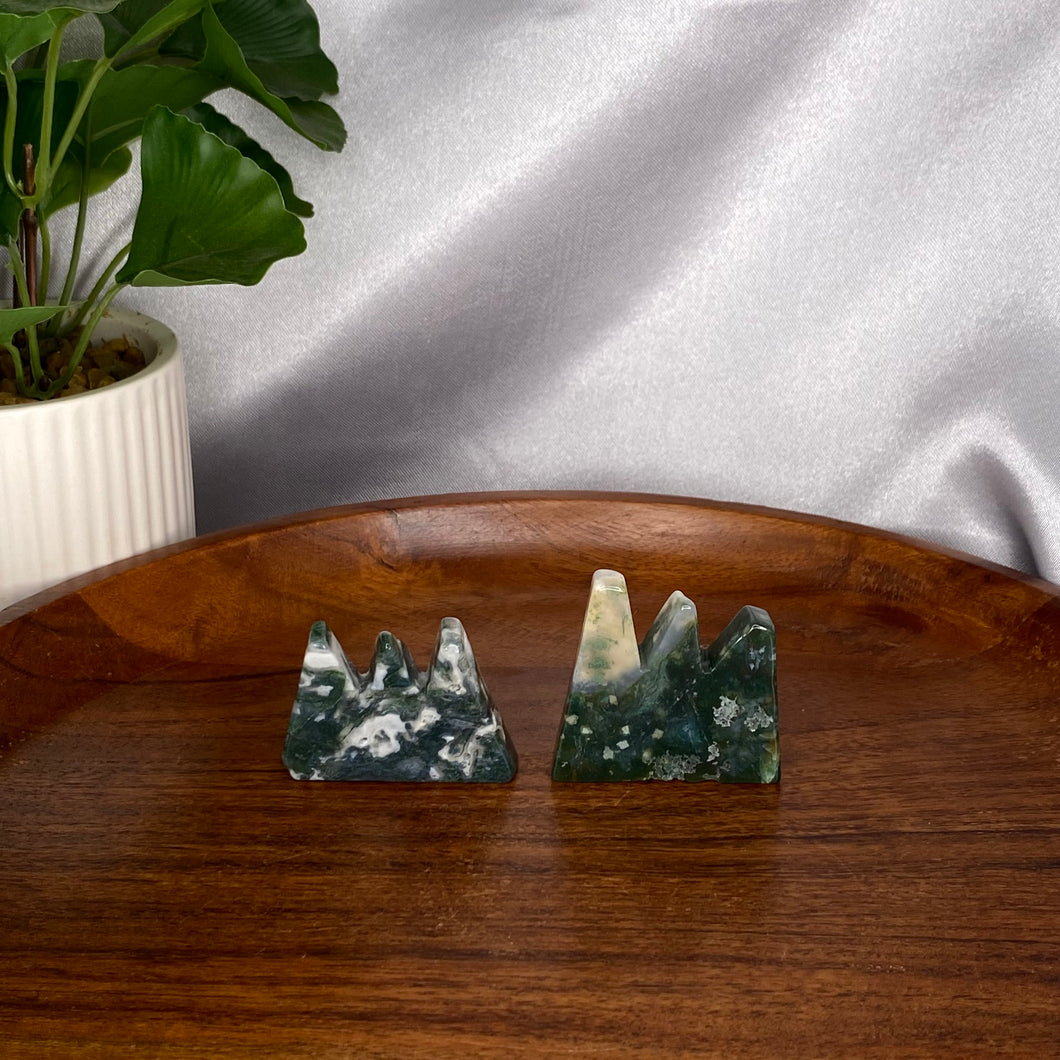 Moss Agate Mountains